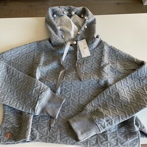 NEW WITH TAGS Simply Southern Sweatshirt